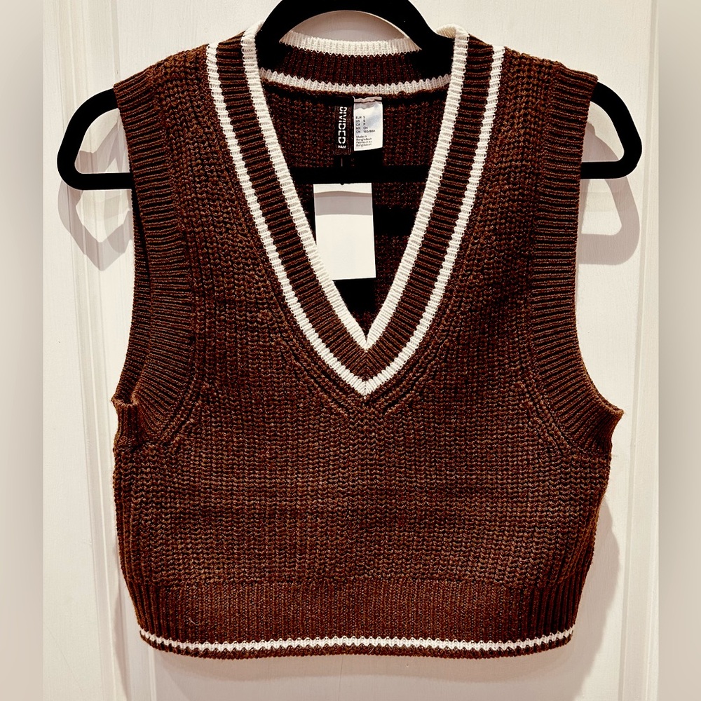 Rib- Knit Sweater Vest